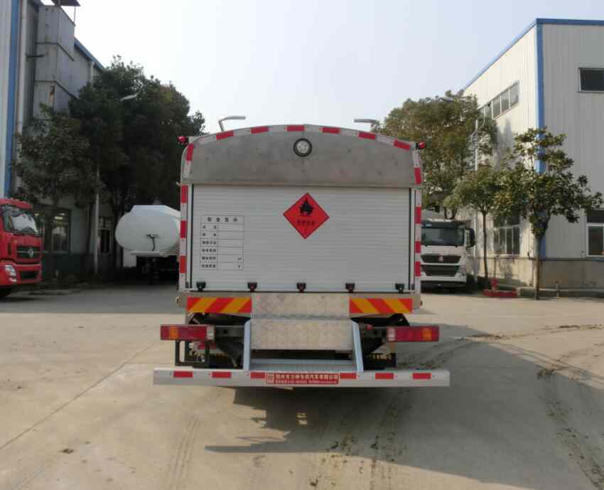 �Ѫ{��SLS5170GJYZ5���w�C(j��)����܇(ch��)