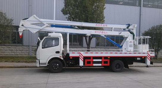 18�ז|�L(f��ng)�������߿����I(y��)܇�DƬ