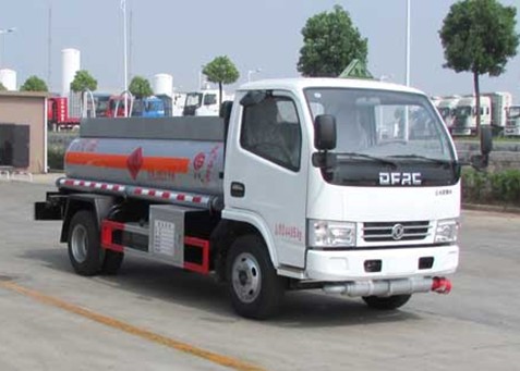 2.4方東風小多利卡藍牌加油車圖片 2.4方東風小多利卡藍牌加油車圖片