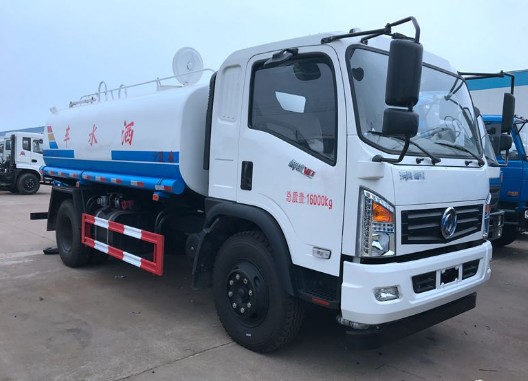 �|�L(f��ng)����8����ˮ܇�DƬ