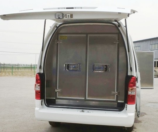 �𱭴󺣪{LL����������܇