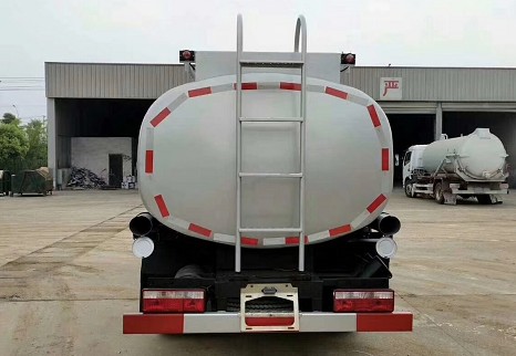 �����E⏹�Һ܇