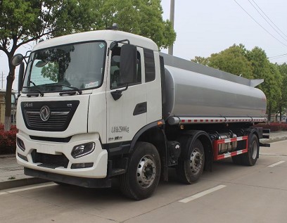 國六東風天錦小三軸普通液體運輸車圖片 國六東風天錦小三軸普通液體運輸車圖片