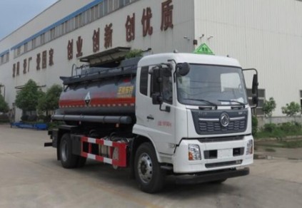 國(guó)六東風(fēng)天錦腐蝕性物品罐式運(yùn)輸車圖片 國(guó)六東風(fēng)天錦腐蝕性物品罐式運(yùn)輸車圖片