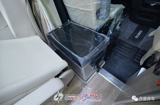 �R�����S���~�^��픷�܇