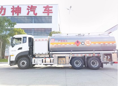 �����|�L(f��ng)����20000L�w�C(j��)����܇