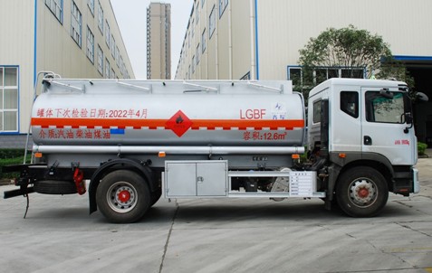 ����12.6���|�L(f��ng)������D9����܇