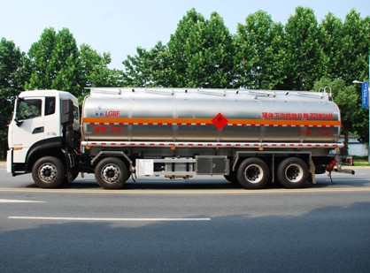 �����|�L(f��ng)����30���\(y��n)��܇