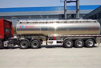 鋁合金食用油半掛車 鋁合金食用油半掛車
