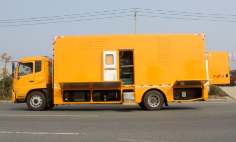 ��(gu��)���|�L(f��ng)���\400KW�Ƅ�(d��ng)ʽ��(y��ng)���Դ܇