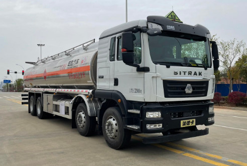 重汽汕德卡前四后八鋁合金油罐車 重汽汕德卡前四后八鋁合金油罐車