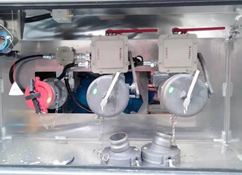 �͹�܇����U��