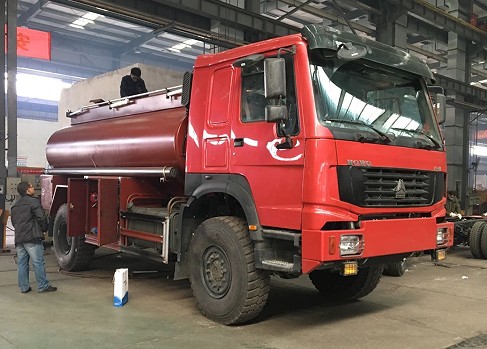 ��������HOWO 4x4ȫ݆�(q��)���͹�܇�DƬ