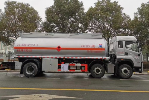 ���JK6ǰ�ĺ���20����ȼҺ�w��ʽ�\(y��n)ݔ܇