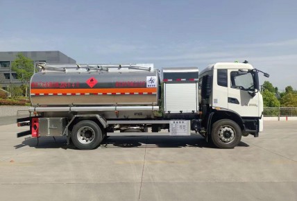 �|�L(f��ng)���\13.5���w�C����܇_�R����QXC5180GJYD6A���w�C����܇