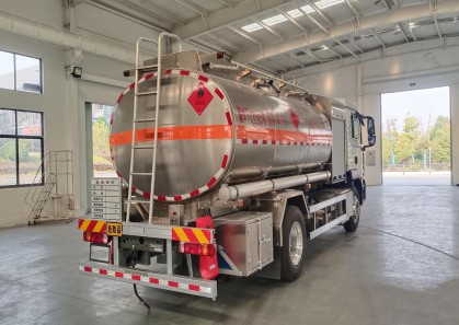 �����ǵ¿�13���w�C(j��)����܇(ch��)_�R����QXC5186GJYZ6A���w�C(j��)����܇(ch��)